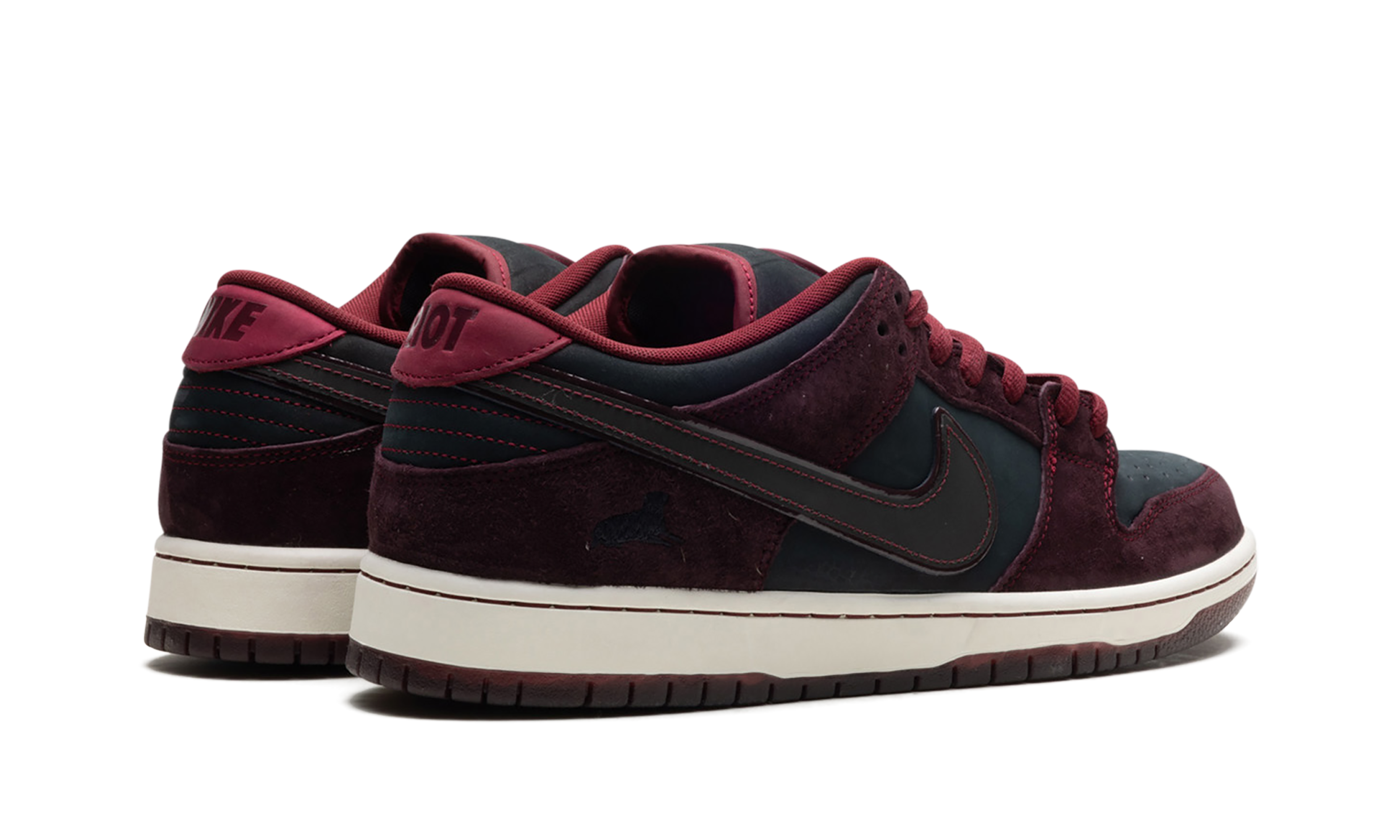 SB Dunk Low "Riot Skateshop Special Box" FZ1289 200 Specialbox