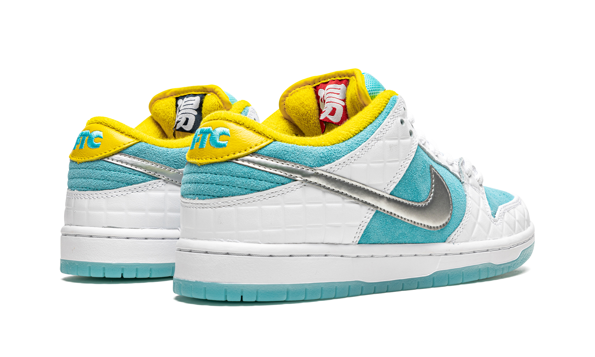 SB Dunk Low "FTC Lagoon Pulse" DH7687 400