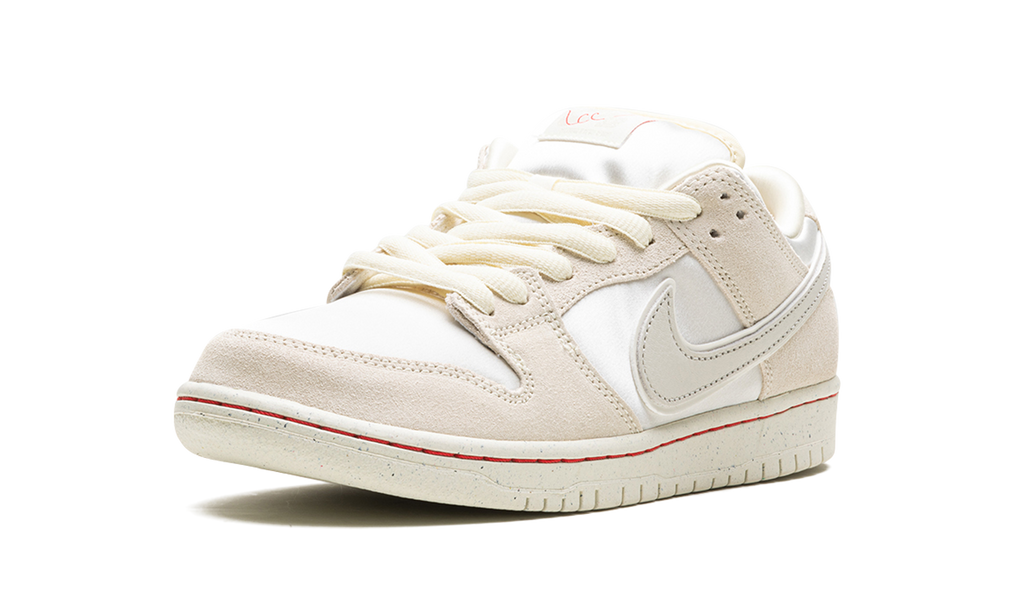 SB Dunk Low "Valentine's Day - Low Love Found" FZ5654 100