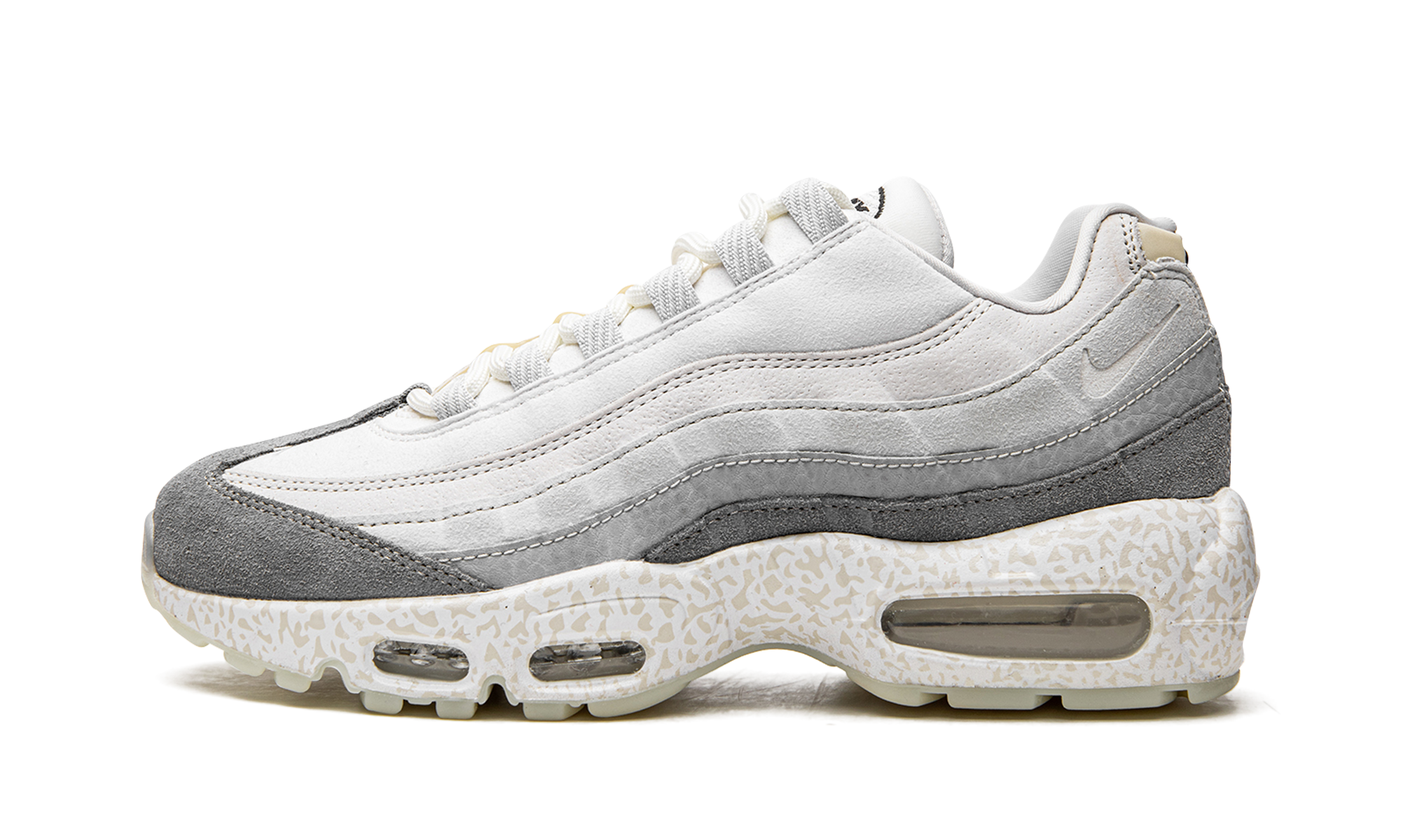 Air Max 95 QS "Light Bone-Glow in the Dark" DV2593 100