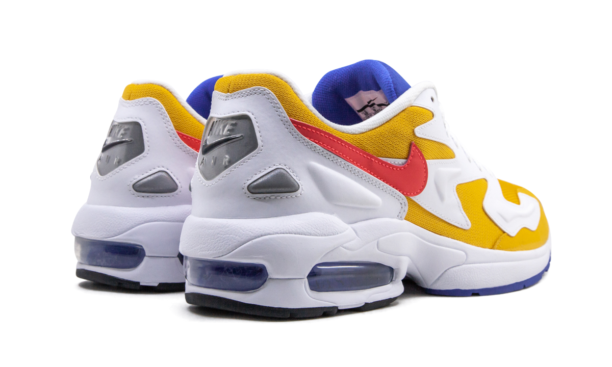 Air Max 2 Light "University Gold" AO1741 700
