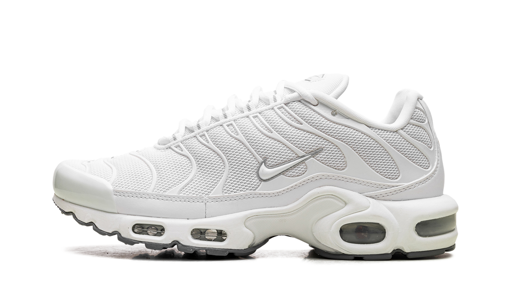 Air Max Plus "Triple White" 604133 139