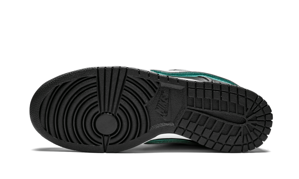 SB Dunk Low "Diamond Supply Co. Black Diamond" BV1310 001