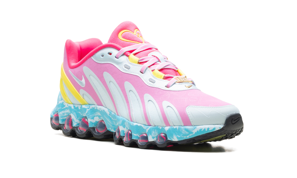 Air Max DN8 WMNS "Doernbecher" IO7689 921