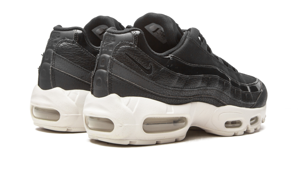 AIR MAX 95 SE MNS WMNS "Black" AQ4138 001