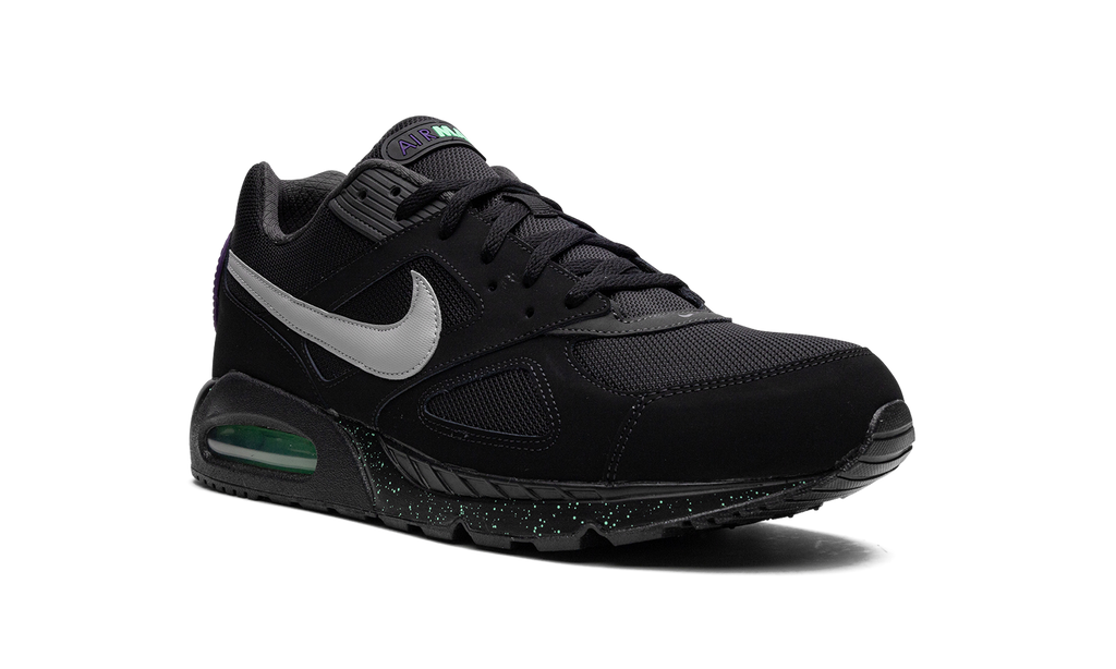 Air Max IVO "Black Metallic Silver" 580518 005