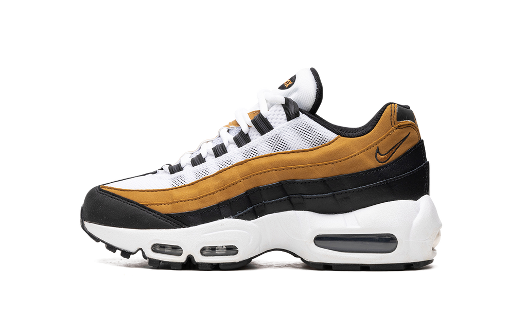 Nike Air Max 95 "Recraft" CJ3906 010