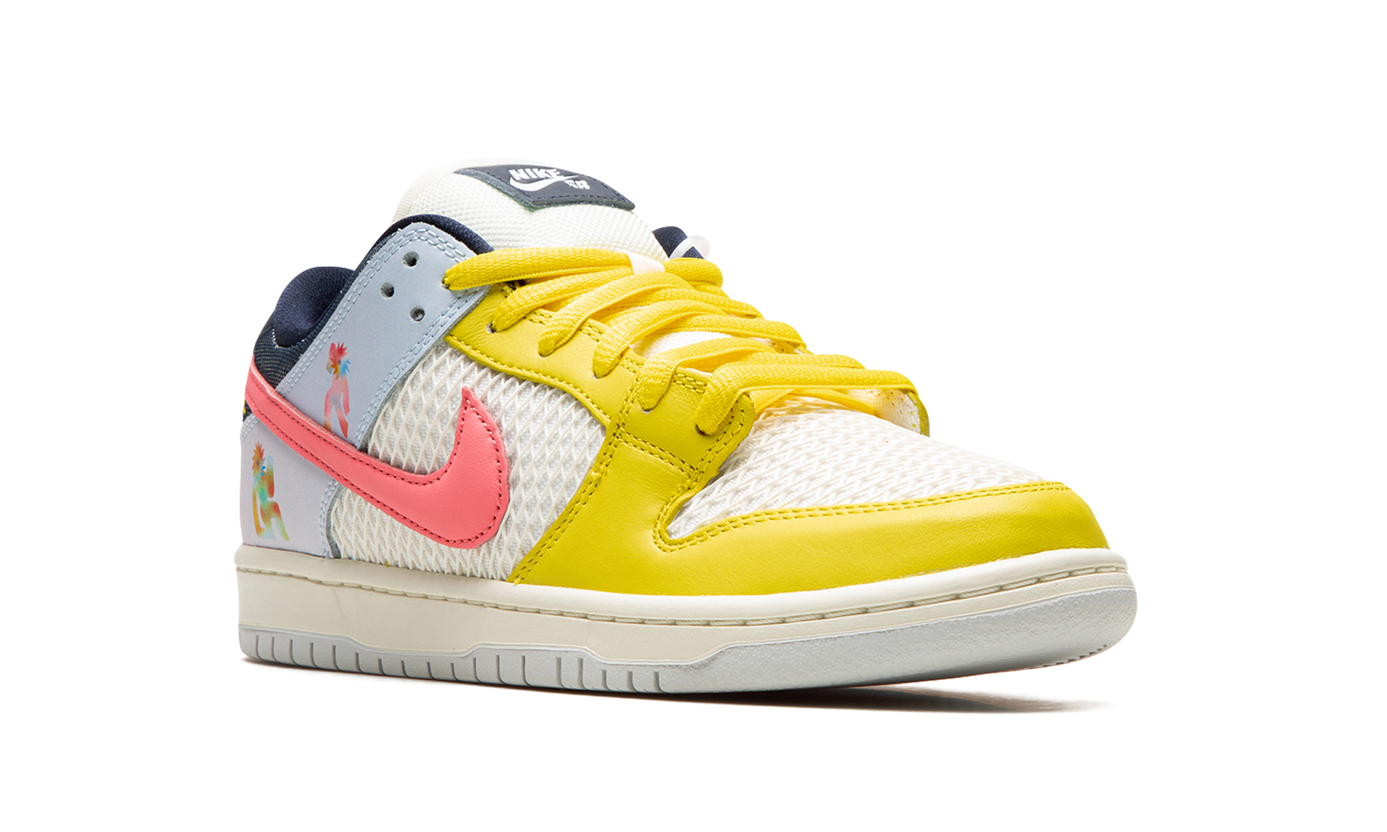 SB Dunk Low "Be True" DX5933 900