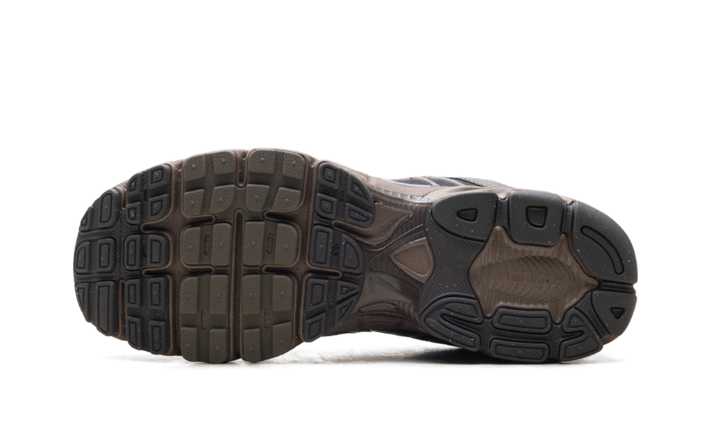 Air Max Moto 2K "Velvet Brown" IO9279 200