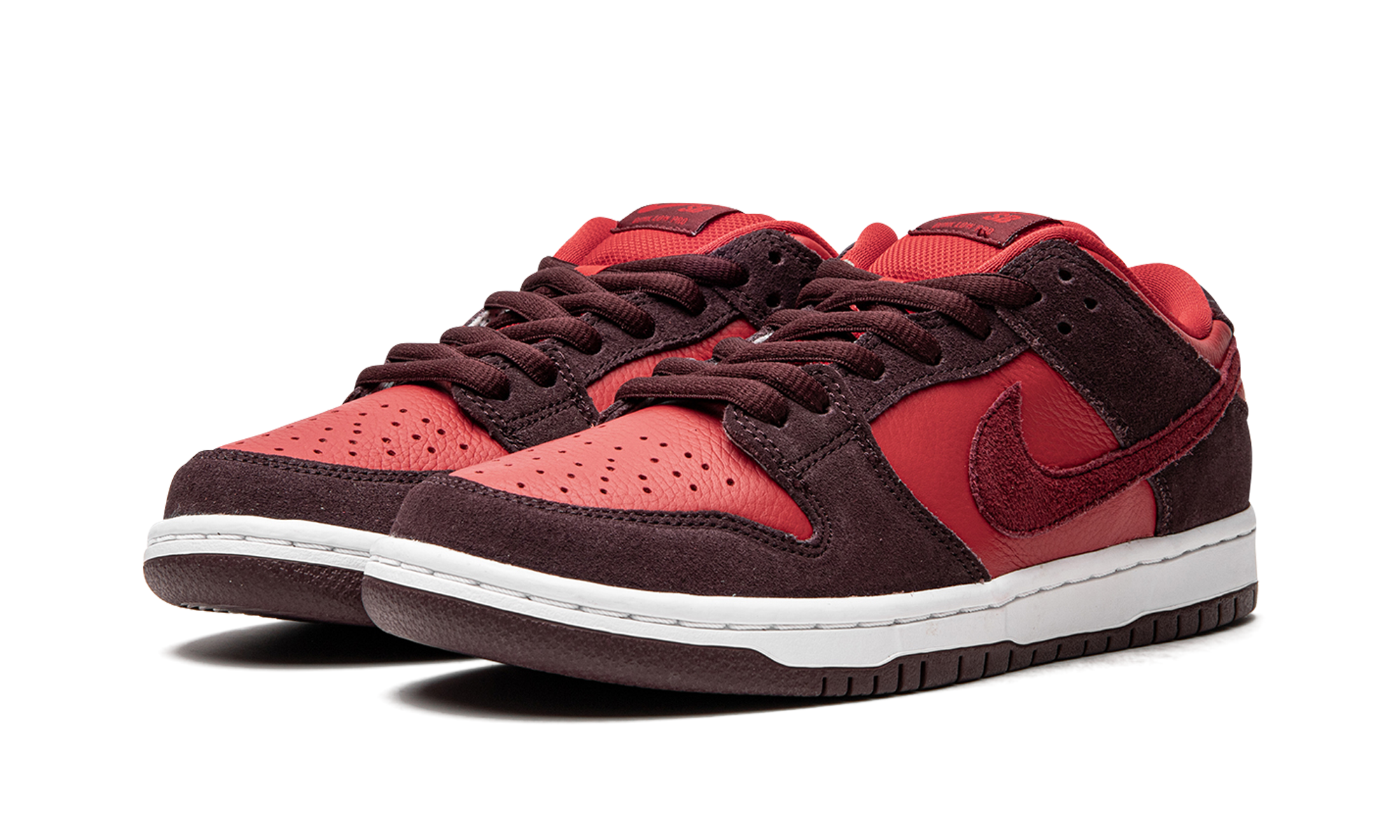 SB Dunk Low "Cherry" DM0807 600