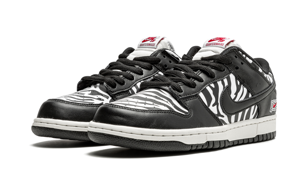 SB Dunk Low OG QS "Quarter Snacks" DM3510 001