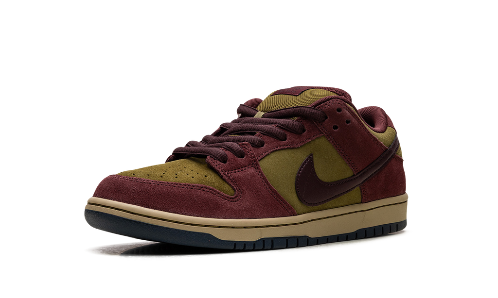 SB Dunk Low "Burgundy Crush / Olive Flak" HQ1625 600