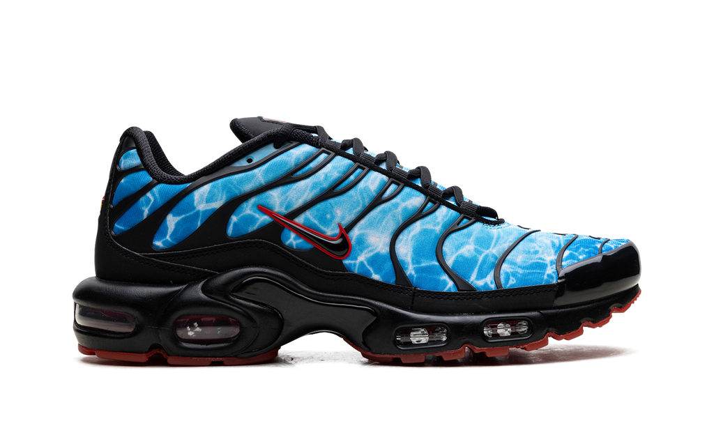 Air Max Plus "Shark Attack" HQ3824 001