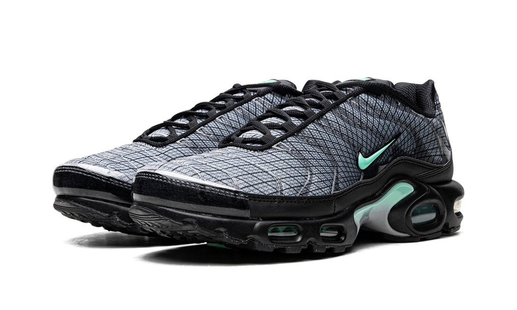 Air Max Plus "Spirograph" FB3351 001