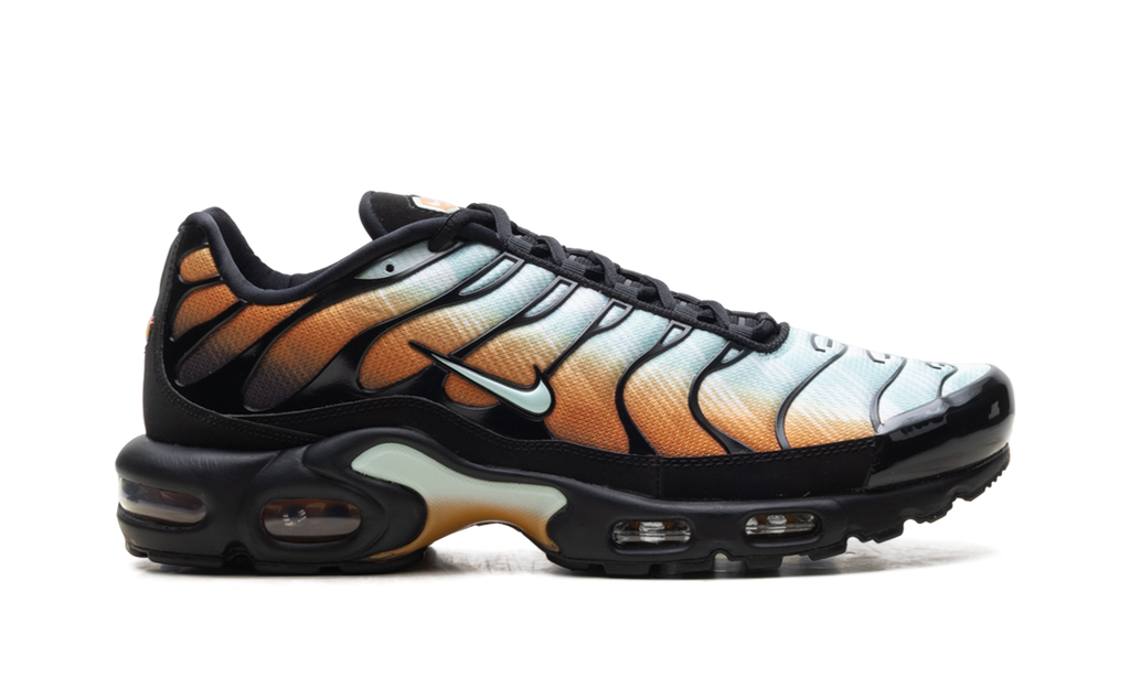 Air Max Plus OG Premium "Desert Monarch" IQ0168 900