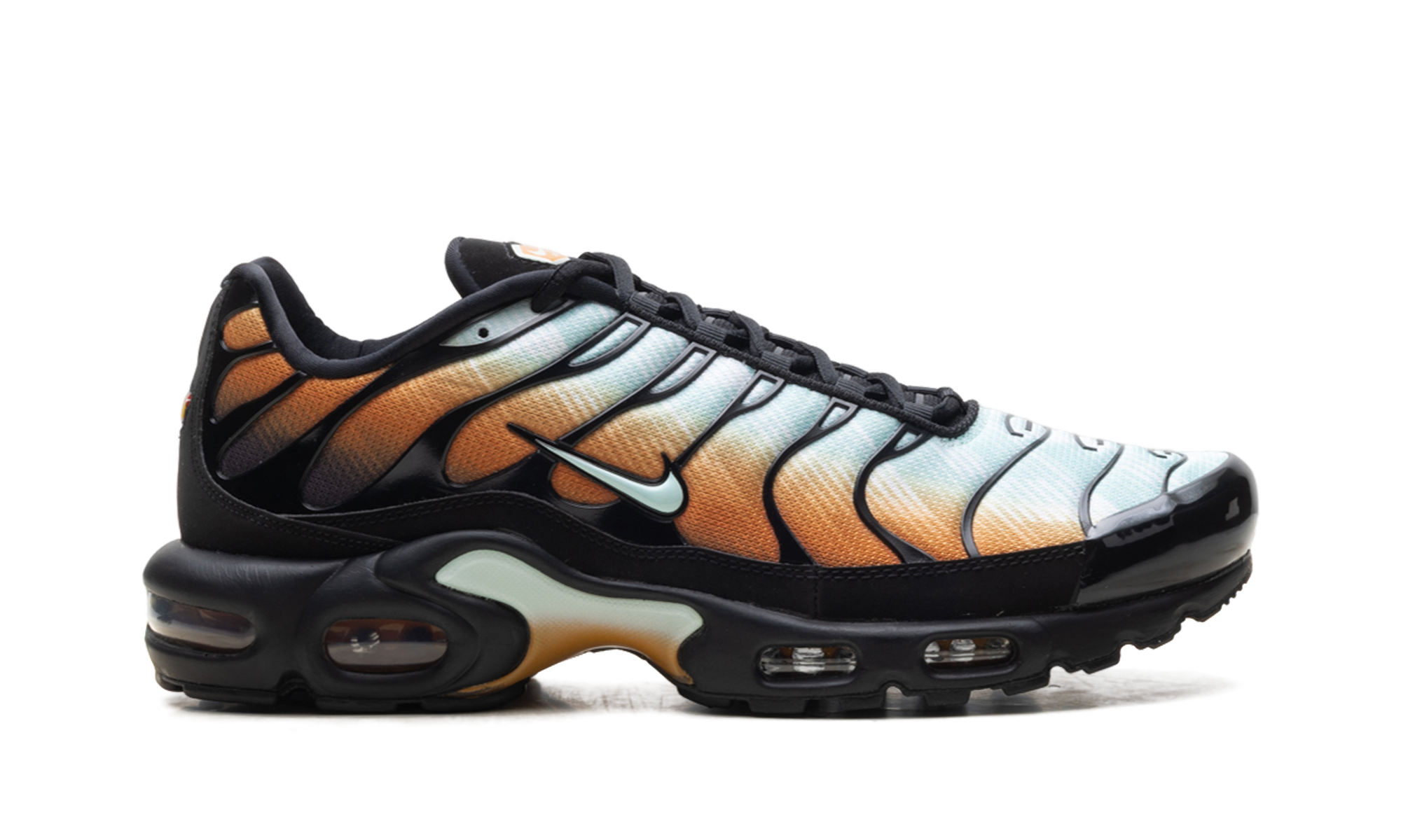 Air Max Plus OG Premium "Desert Monarch" IQ0168 900