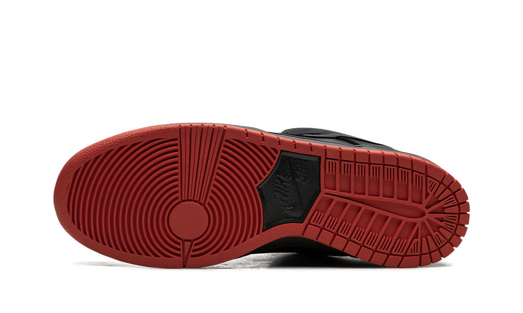 SB Dunk Low TRD QS "Black Pigeon" 883232 008