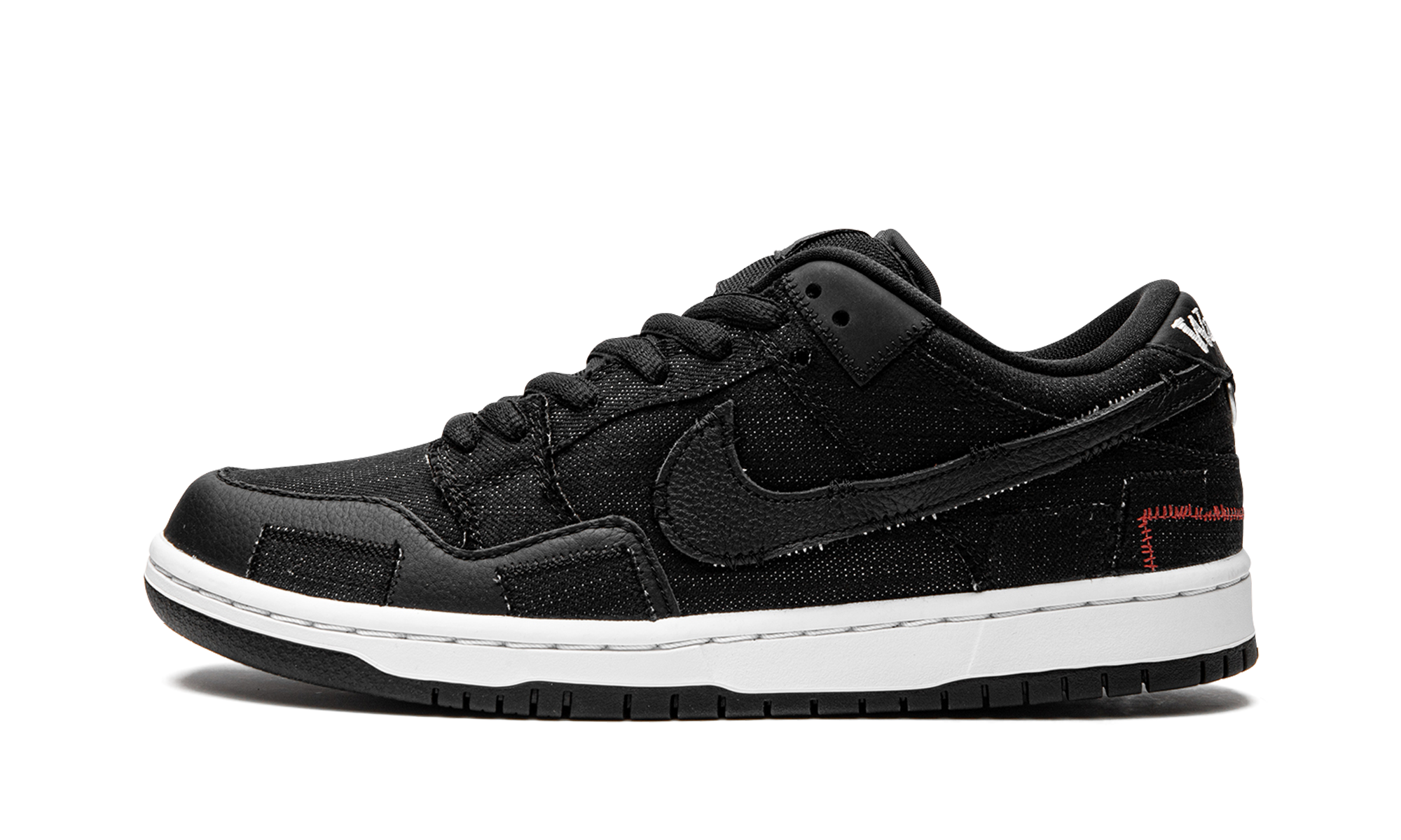 SB Dunk Low "Wasted Youth - Special Box" DD8386 001a