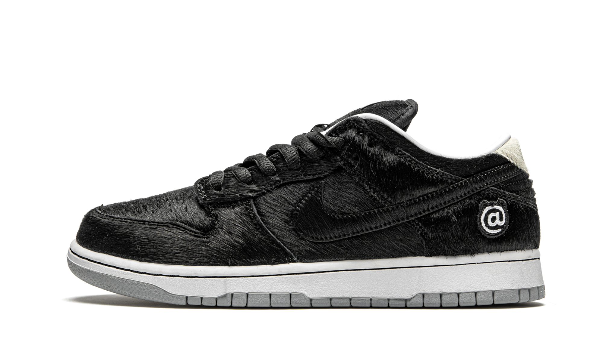 SB Dunk Low "Medicom Toy - BE@RBRICK" CZ5127 001