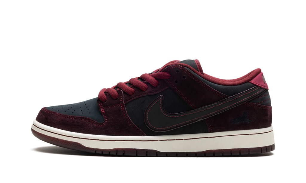 SB Dunk Low "Riot Skateshop Special Box" FZ1289 200 Specialbox