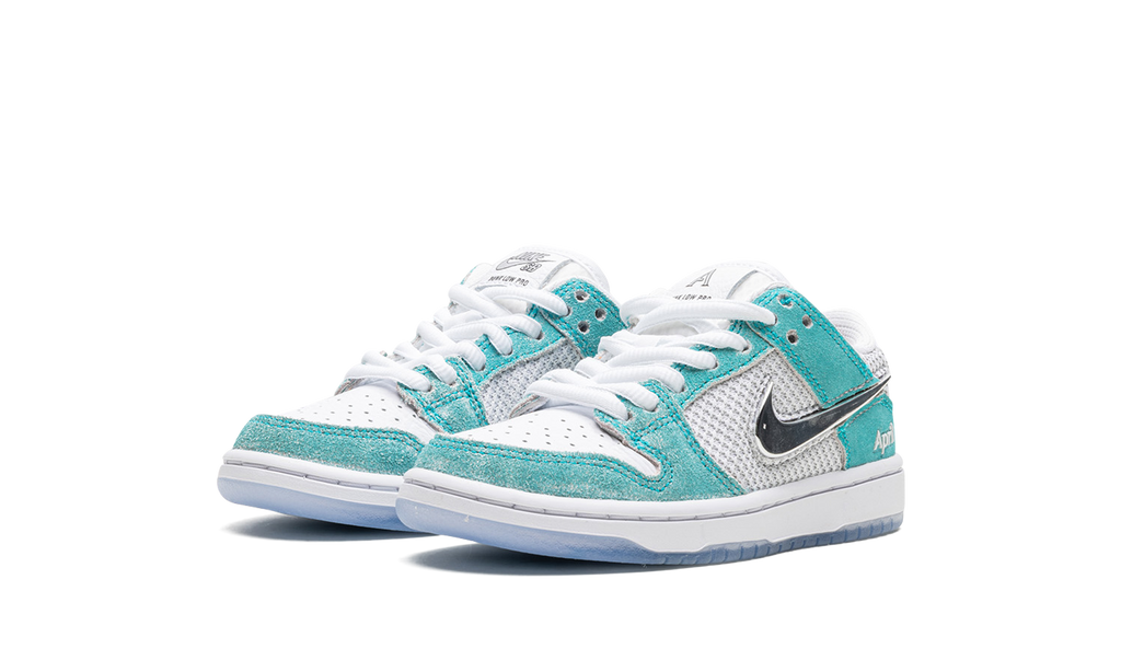 SB Dunk Low Pro QS PS "April Skateboards" FZ6106 300