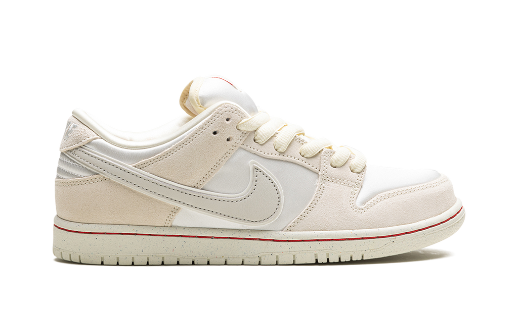 SB Dunk Low "Valentine's Day - Low Love Found" FZ5654 100