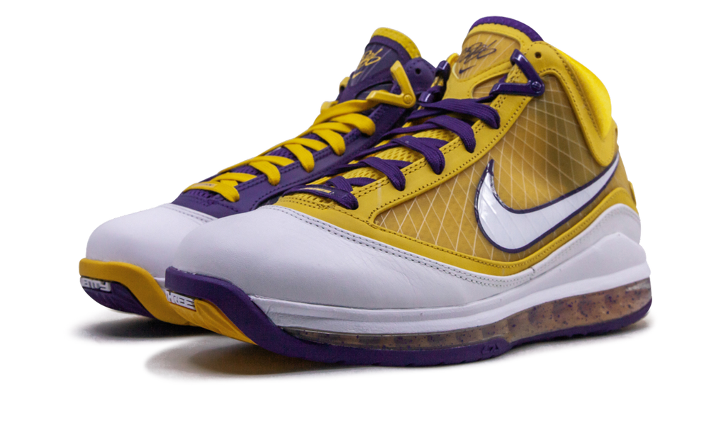 Air Max Lebron 7 "Media Day" CW2300 500