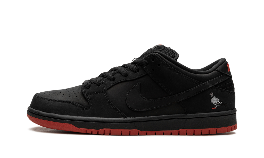 SB Dunk Low TRD QS "Black Pigeon" 883232 008