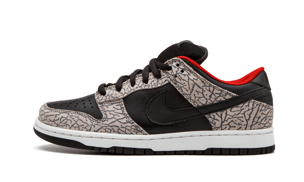SB Dunk Low Pro "Supreme - Black Cement" 304292 131