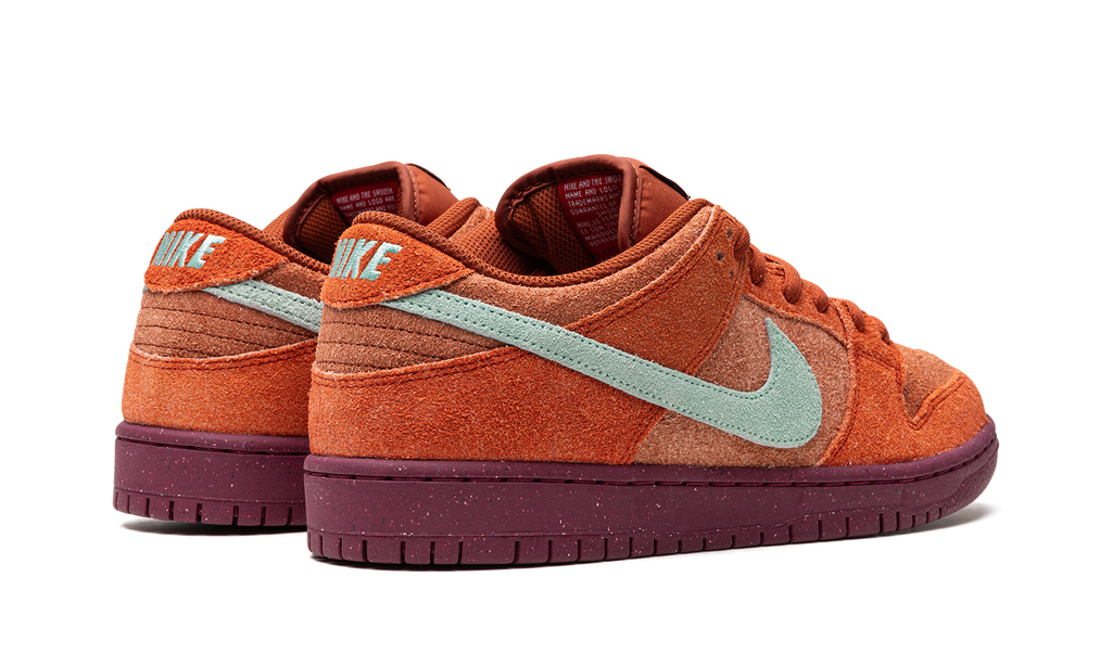 SB Dunk Low Pro Prm "Mystic Red" DV5429 601