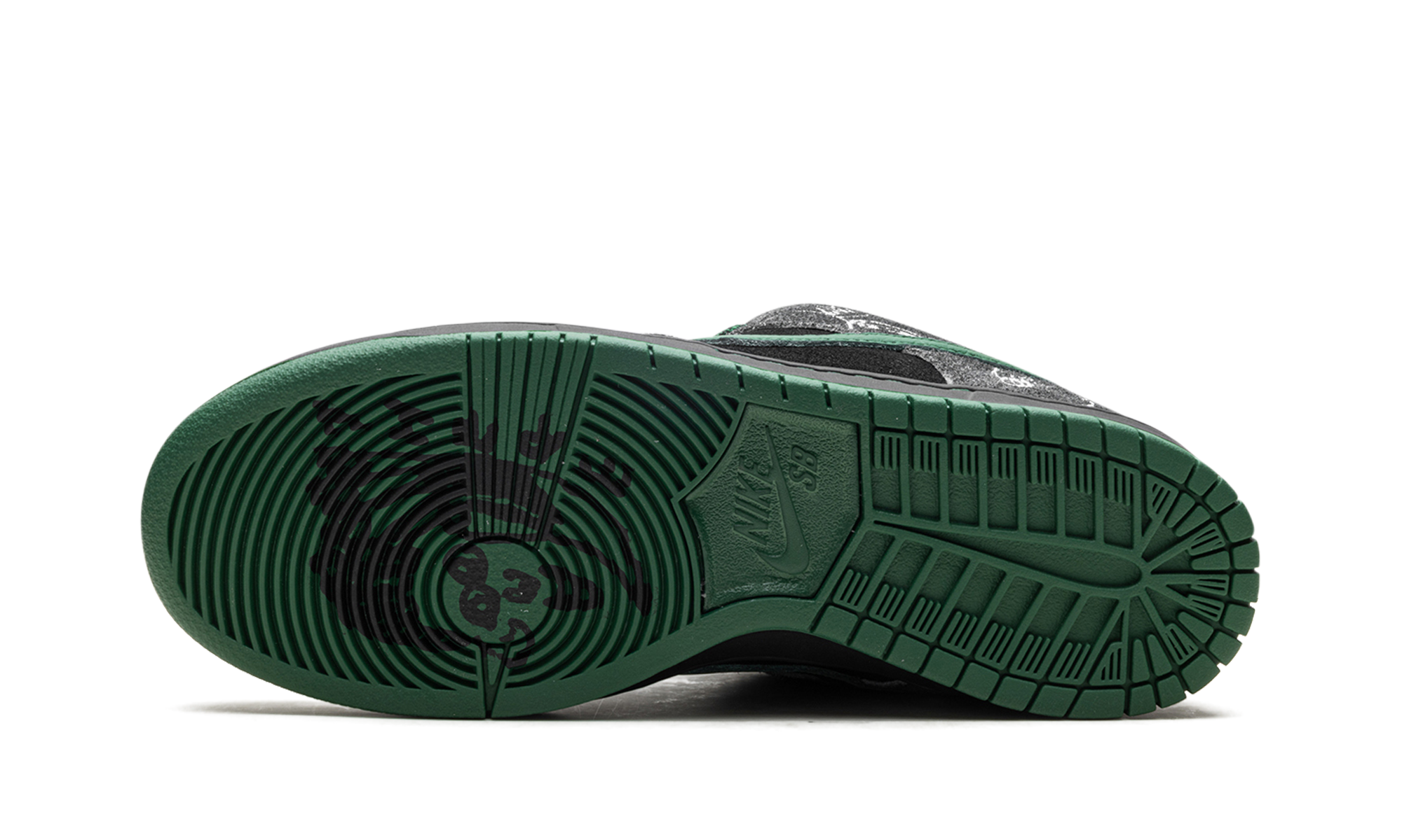 SB Dunk Low "There Skateboards" HF7743 001