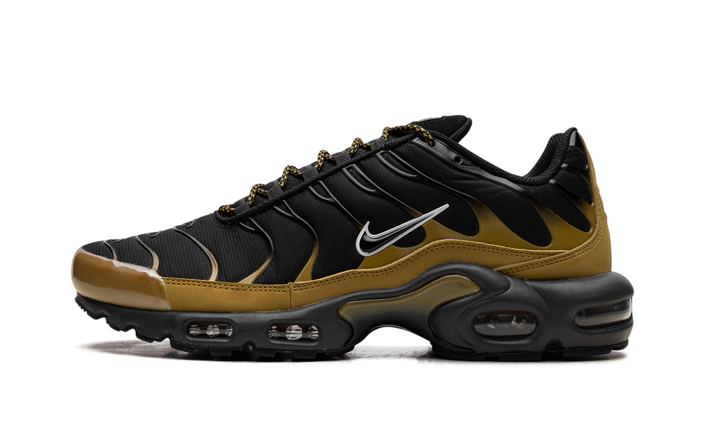 AIR MAX PLUS "Black" FB9722-700