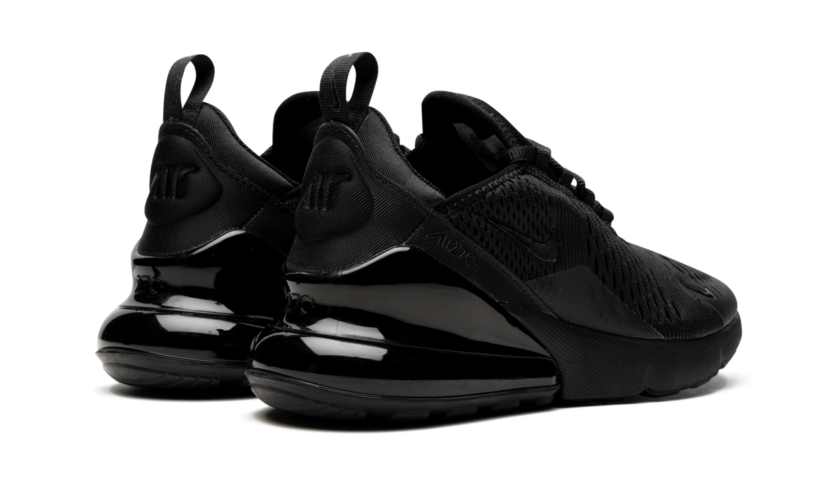 Air Max 270 GS "Triple Black" BQ5776 001
