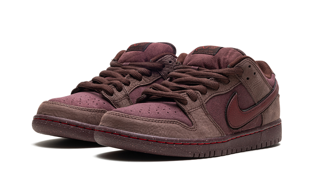 SB Dunk Low "City of Love" FN0619 600