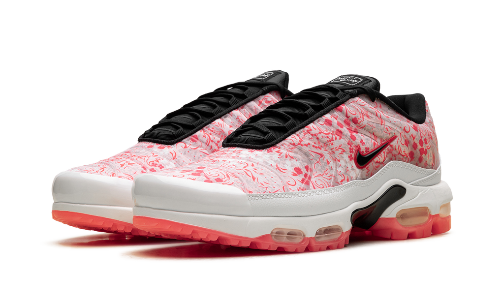 Air Max Plus Golf "The Masters - Augusta Azaleas" HJ4512 100