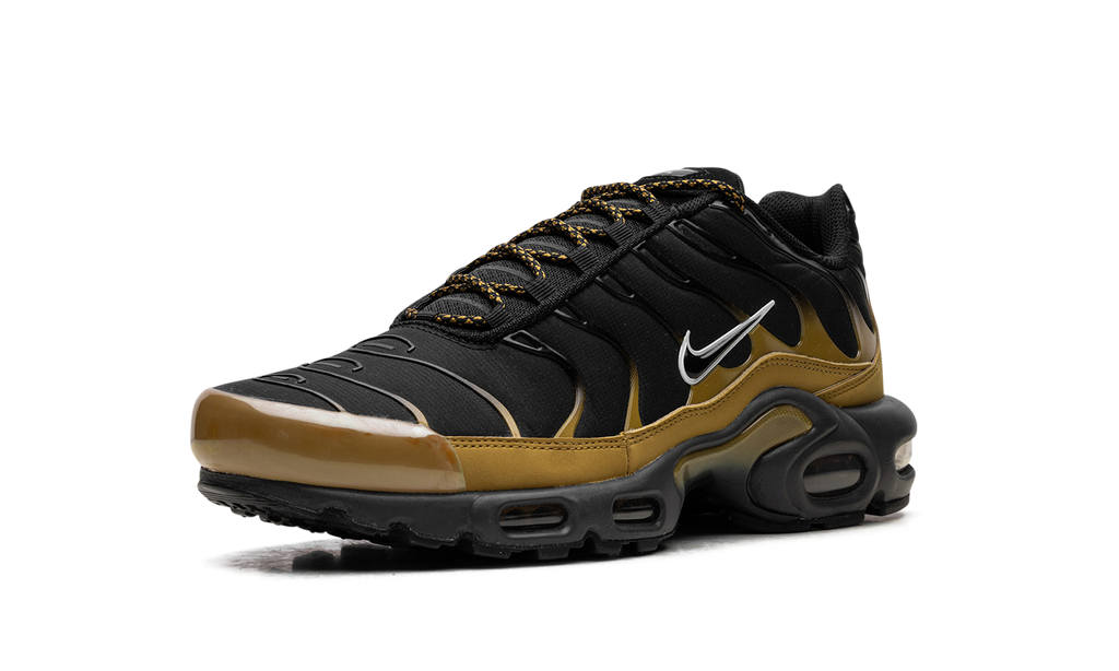AIR MAX PLUS "Black" FB9722-700