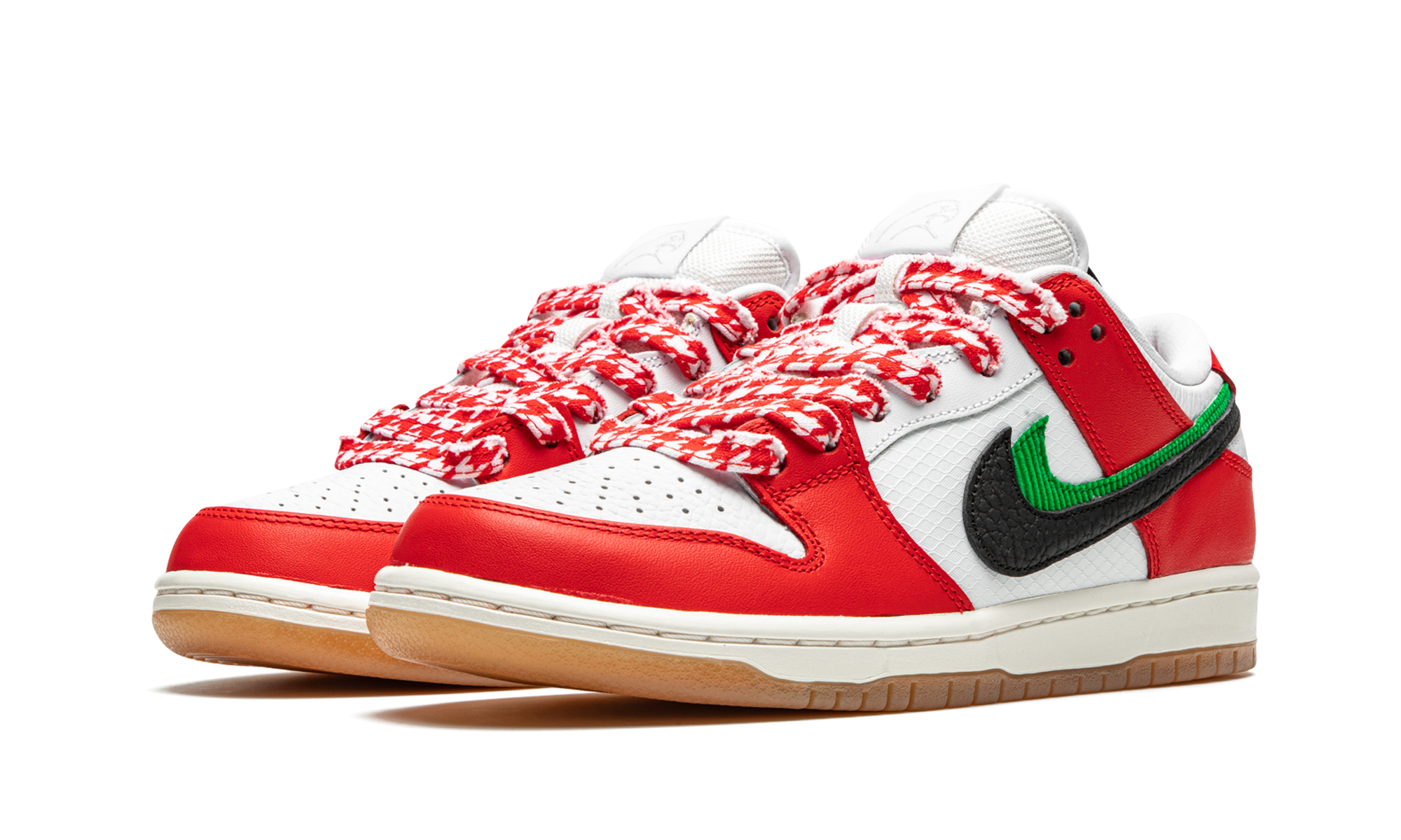 SB Dunk Low Pro QS "Frame Skate - Habibi" CT2550 600
