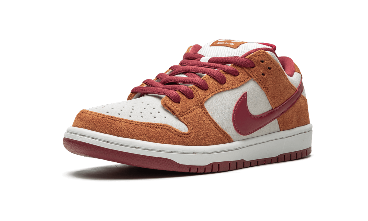SB Dunk Low Pro "Dark Russet" BQ6817 202